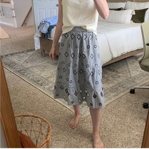 🍃 Madewell Midi embroidered strip skirt